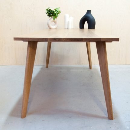 Oak-Aarhus-Dining-table